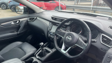 Nissan Qashqai 1.3 DiG-T Tekna 5dr Petrol Hatchback